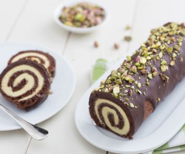 Chocolate and Pistachio Roll