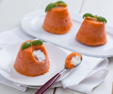Mini bavarois with bell pepper and robiola