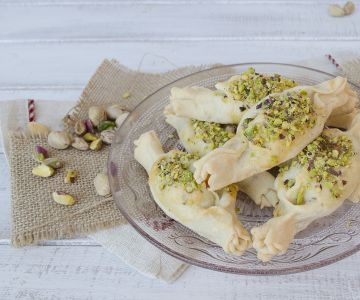 Brisè Candy with Bresaola, Robiola, and Pistachios