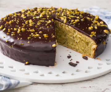 5-Minute Ricotta Cake