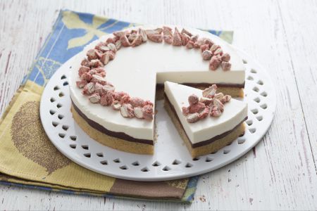 Green tea and chocolate cake