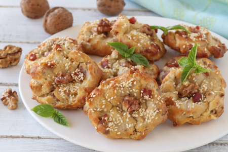 Savory cream puffs with bacon and walnuts