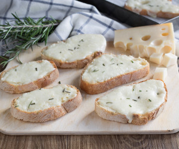 Cheese Crostoni