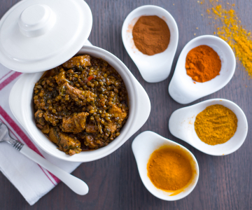Spicy pork stew with lentils