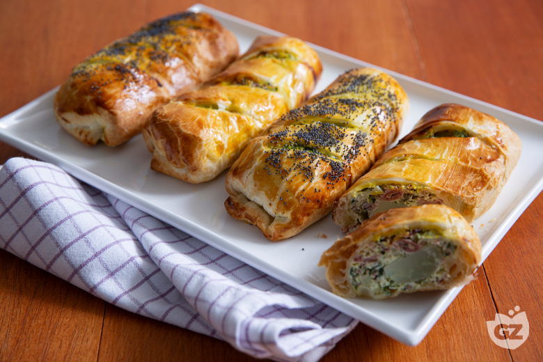 Mini strudels with chard, ricotta, and speck