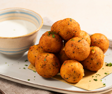 Cheese and Pepper Balls with Fondue