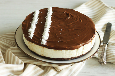 Coconut and Nutella Cheesecake