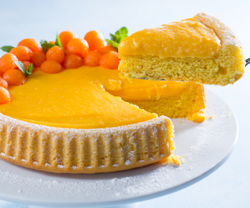 Soft tart with melon cream
