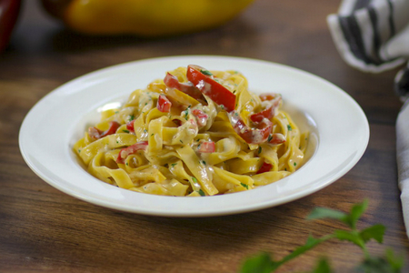 Fettuccine with Peppers