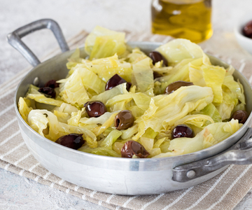 Savoy cabbage in a pan