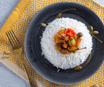 Cardamom Rice with Eggplants