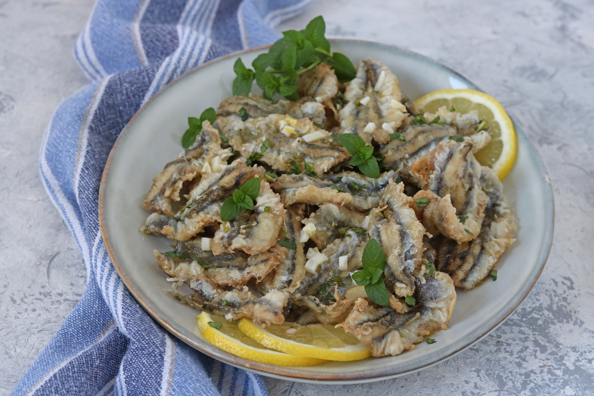 Anchovies in scapece