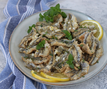 Anchovies in scapece