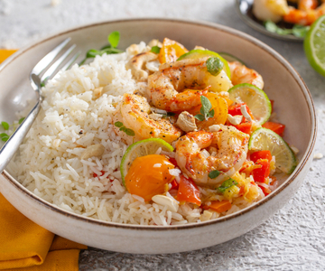 Basmati rice with grilled prawns and peppers