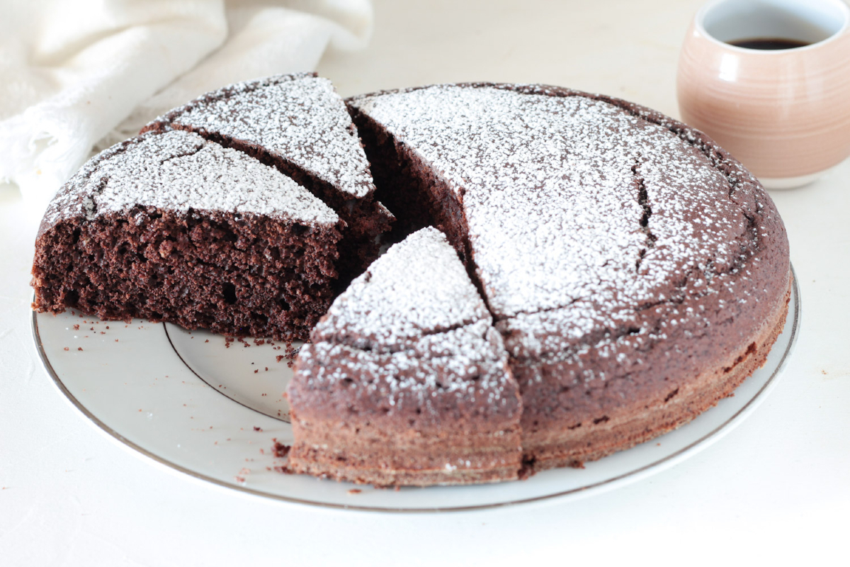 Water and Cocoa Cake