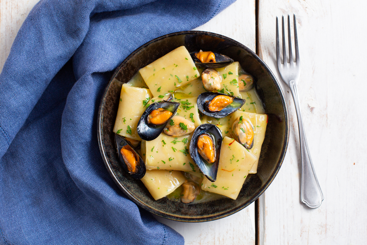 Paccheri with potato cream and mussels