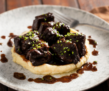 Braised Short Ribs with Mashed Potatoes