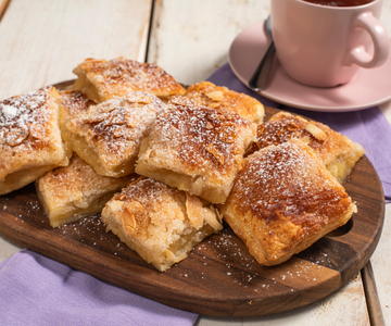 Apple Puff Pastry Squares