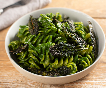 Fusilloni with black cabbage cream