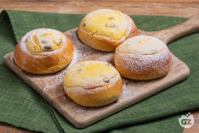 Vatrushka - Italian recipes by GialloZafferano