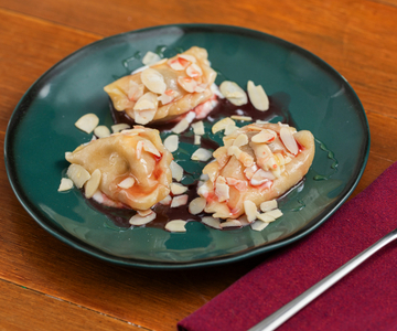 Vareniki with cherries