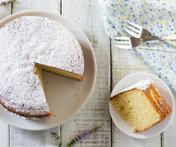 Cake with Greek Yogurt