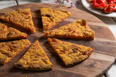 Summer crunch with tomatoes