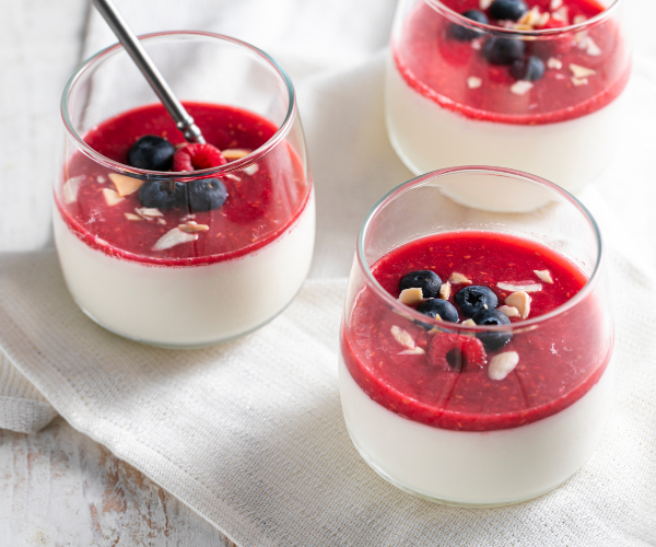 Vegan panna cotta