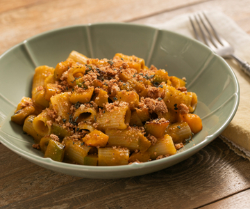 Pasta with pumpkin and amaretti