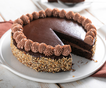 Hazelnut Chocolate Filled Cake