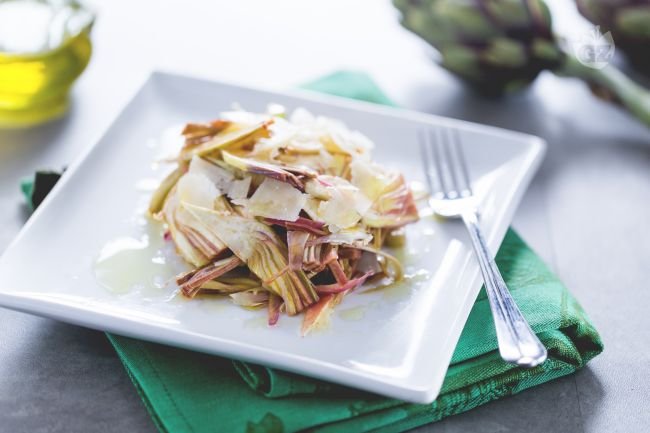 Artichoke Salad - Italian recipes by GialloZafferano
