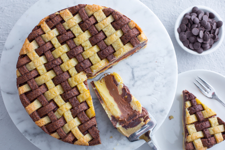 Two-tone tart