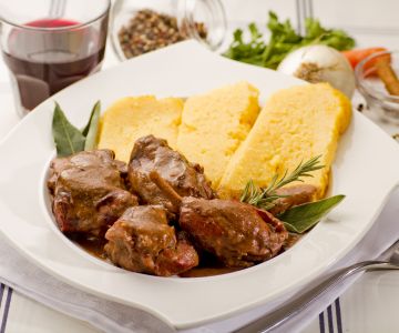 Rabbit in Salmì with Polenta