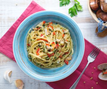 Tagliatelle with artichokes and fasolari