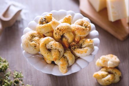 Parmesan Knots