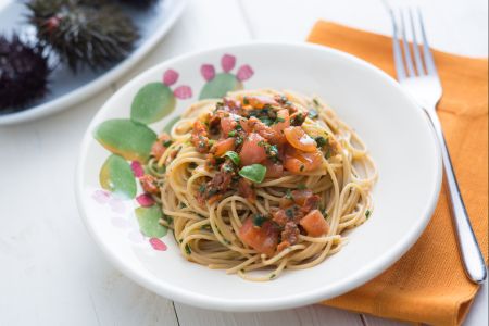 Pasta with Sea Urchins and Tomatoes