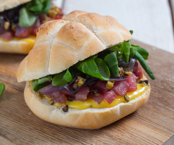 Tuna and Onion Sandwich