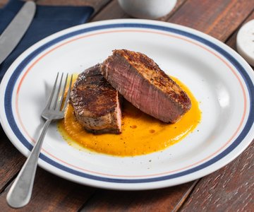 Beef Fillet with Pepper and Pumpkin Cream