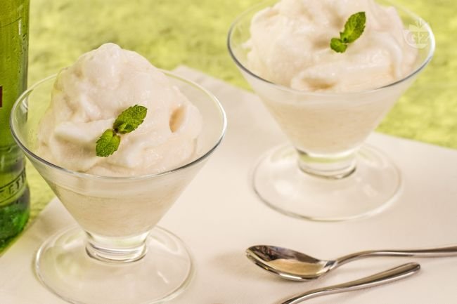 Beer and Mint Sorbet - Italian recipes by GialloZafferano