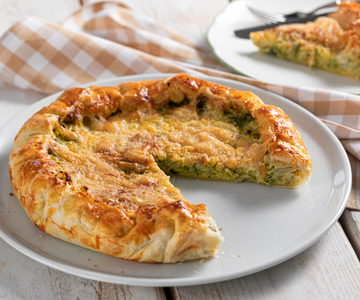 Savory tart with broccoli