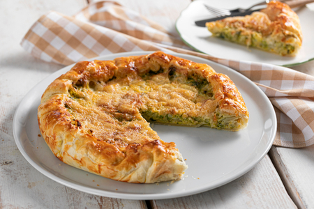Savory tart with broccoli