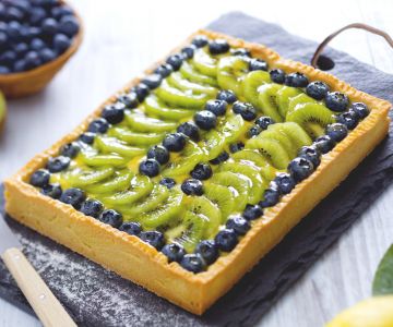 Kiwi and Blueberry Tart