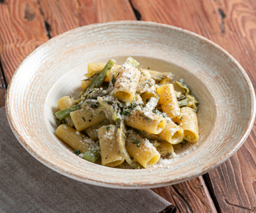 Rigatoni with Artichokes, Thyme, and Pecorino
