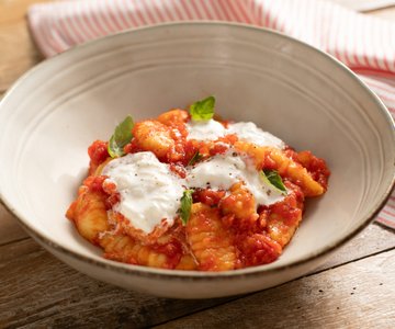 Gnocchi with tomato and burrata