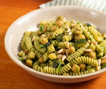 Chickpea and Zucchini Pasta