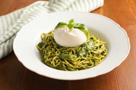 Tajarin with basil pesto and burrata