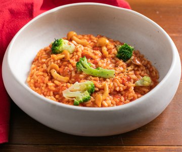 Tomato Risotto with Broccoli and Mushrooms
