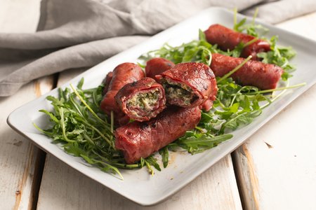 Pan-fried carpaccio rolls