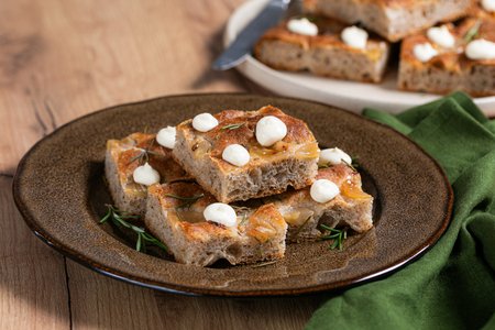 Grape focaccia with Parmesan cream