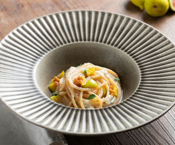 Four-Cheese Spaghetti with Figs